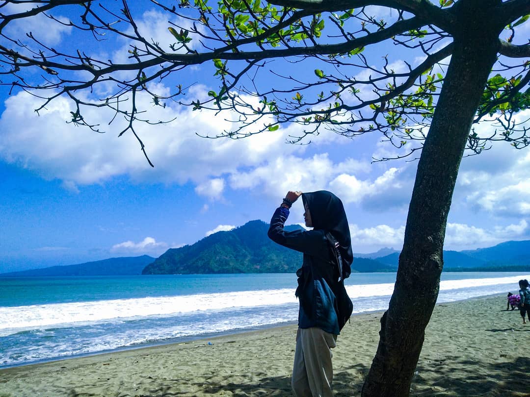 Aktivitas Menarik Pantai Prigi Aktivitas Menarik Pantai Prigi